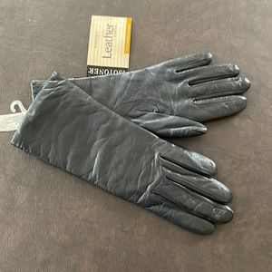 isotoner black leather gloves